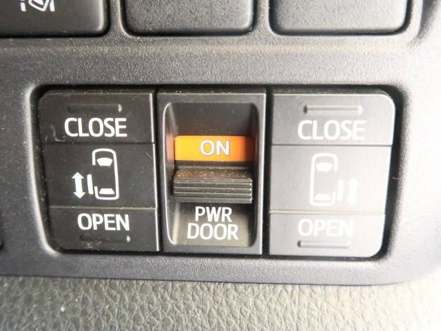 Toyota VOXY 2019-03 8966-6