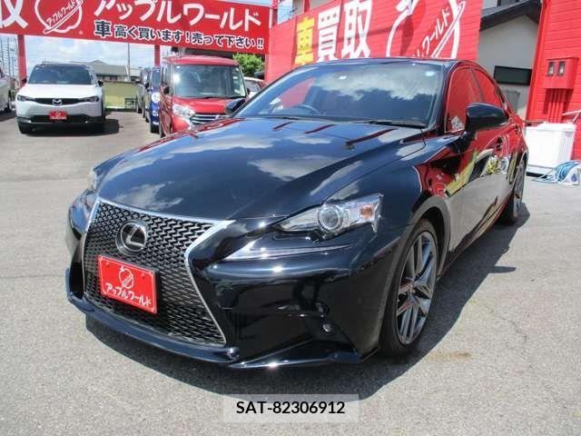 Lexus IS 2015-04 334307-2