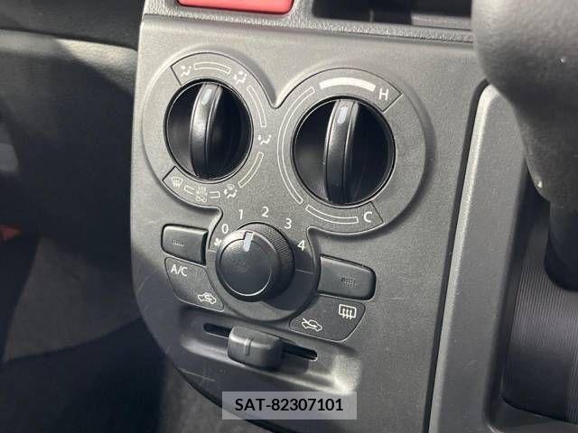 Suzuki ALTO 2019-05 352081-6