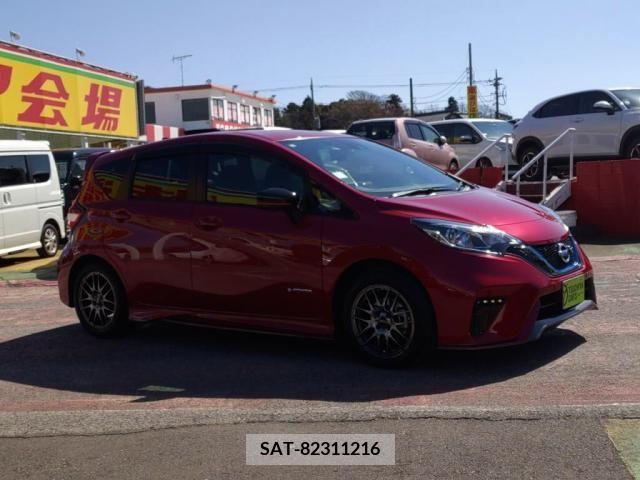 Nissan NOTE 2018-11 305440-8