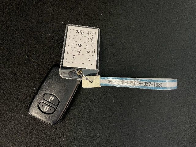Toyota PRIUS ALPHA 2015-05 15910-25