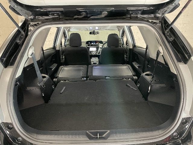 Toyota PRIUS ALPHA 2015-05 15910-9