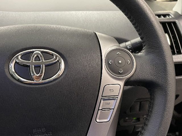 Toyota PRIUS ALPHA 2015-05 15910-23