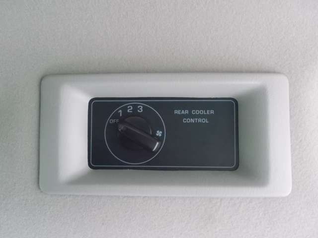 Nissan NV350 Caravan 2020-11 11375-8