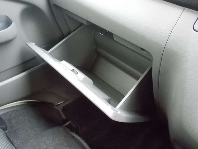 Nissan NV350 Caravan 2020-11 11375-16
