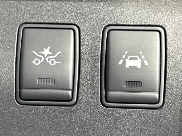 Nissan SERENA 2014-08 16817-5