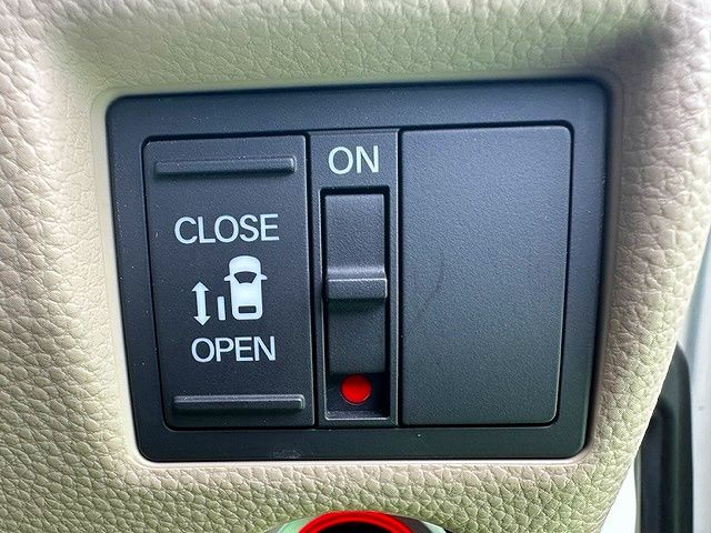 Honda N BOX 2018-03 21127-15