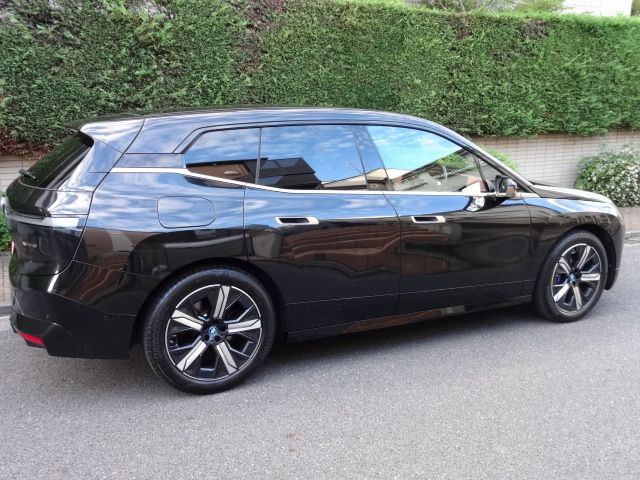 Bmw IX 2023-02 12174-6