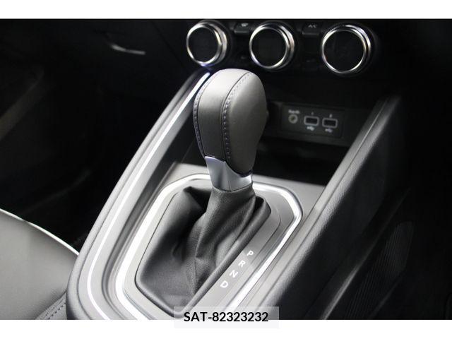 Renault LUTECIA 2022-03 373729-4