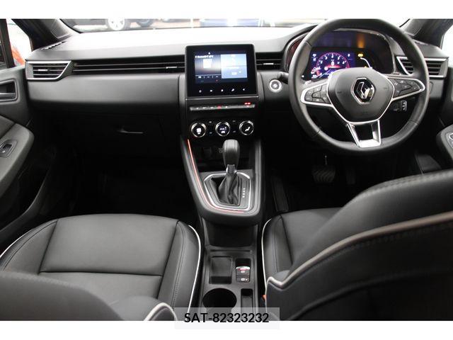 Renault LUTECIA 2022-03 373729-1