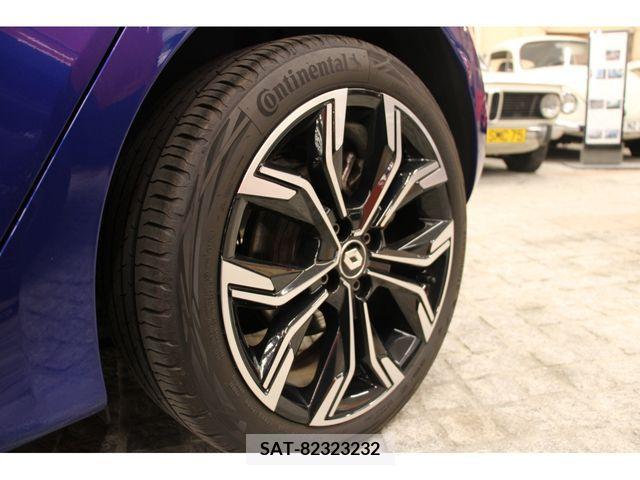Renault LUTECIA 2022-03 373729-28