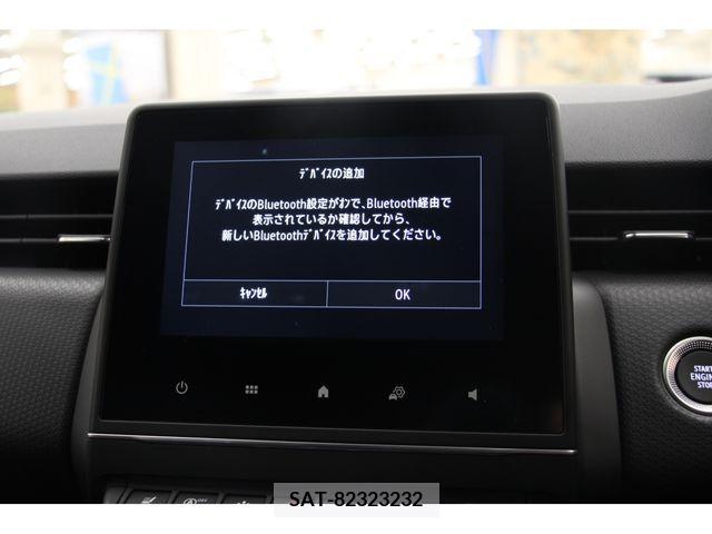 Renault LUTECIA 2022-03 373729-7