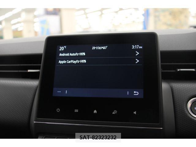 Renault LUTECIA 2022-03 373729-6