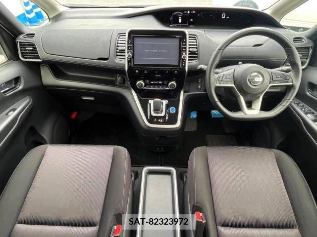 Nissan SERENA 2018-12 253593-1
