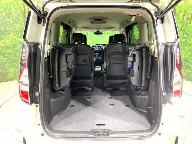 Nissan SERENA 2020-02 14067-10