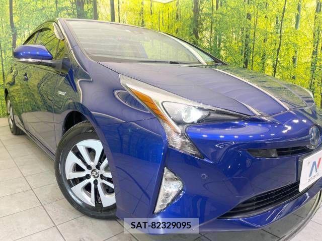 Toyota PRIUS 2015-12 238357-11