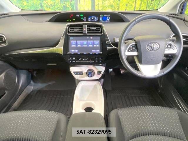 Toyota PRIUS 2015-12 238357-1
