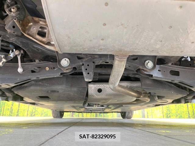 Toyota PRIUS 2015-12 238357-19