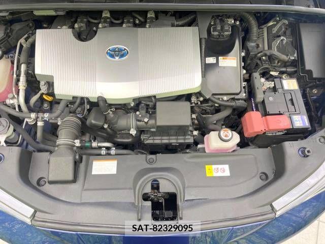 Toyota PRIUS 2015-12 238357-18