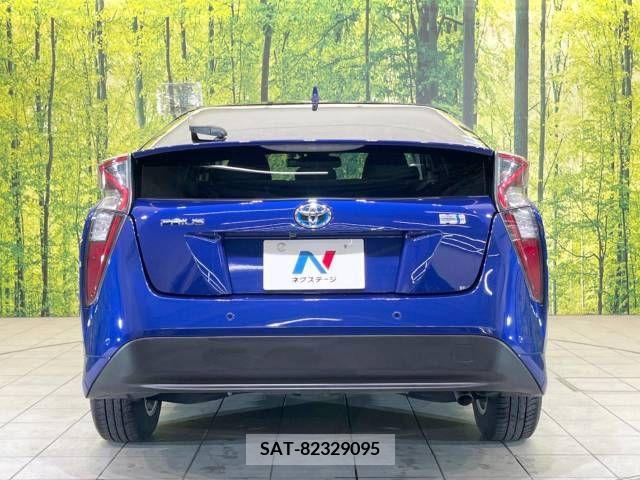 Toyota PRIUS 2015-12 238357-15