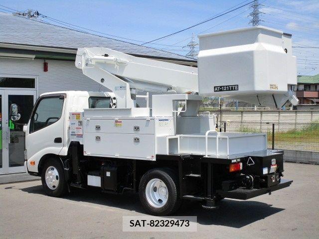 Hino DUTRO 2019-06 268714-3