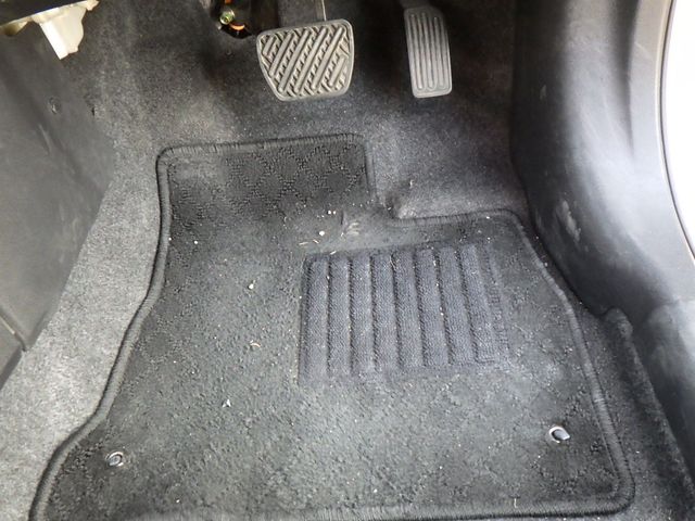 Nissan NOTE 2018-10 13625-19