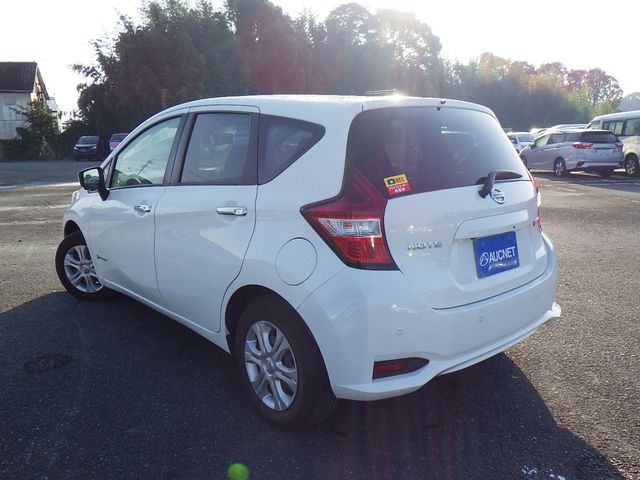 Nissan NOTE 2018-10 13625-2