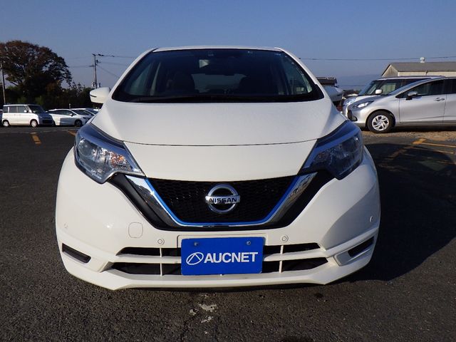 Nissan NOTE 2018-10 13625-3