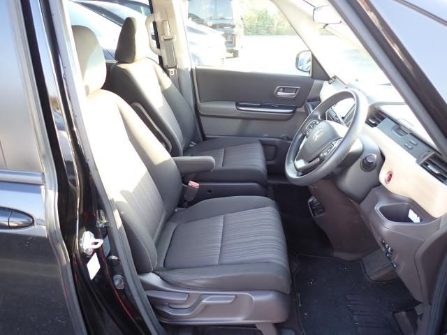 Honda FREED HYBRID 2017-06 16883-11