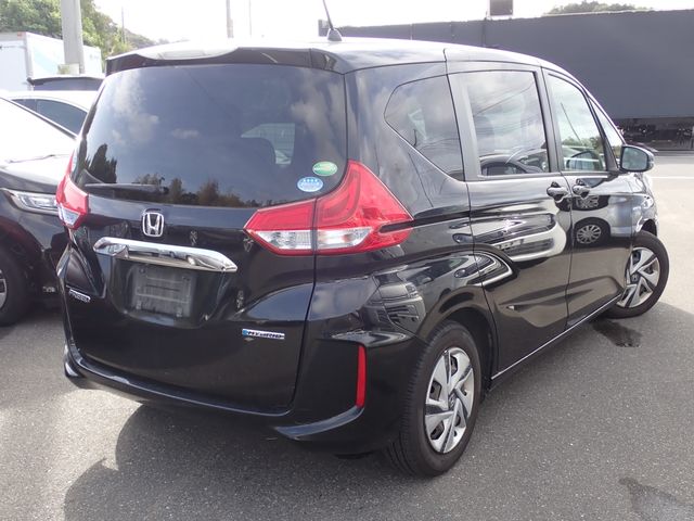 Honda FREED HYBRID 2017-06 16883-2