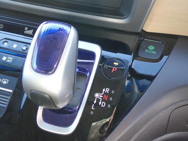 Honda FREED HYBRID 2017-06 16883-20