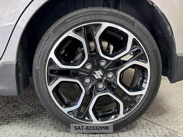 Suzuki SWIFT 2019-03 231893-4