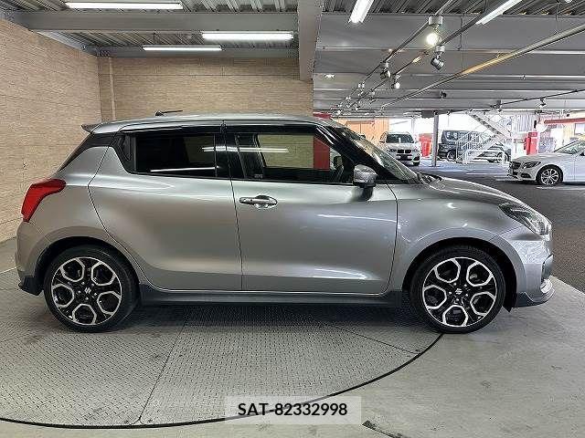 Suzuki SWIFT 2019-03 231893-17