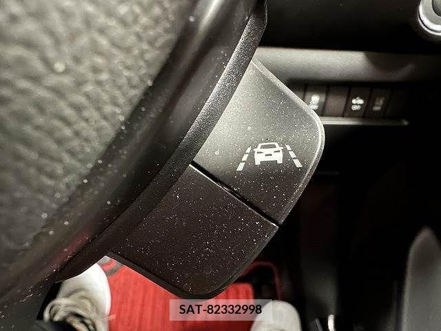 Suzuki SWIFT 2019-03 231893-14