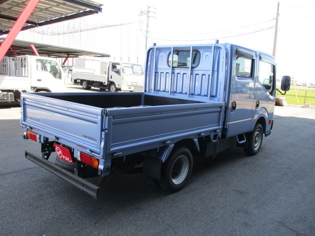 Nissan ATLAS 2018-03 3697-1