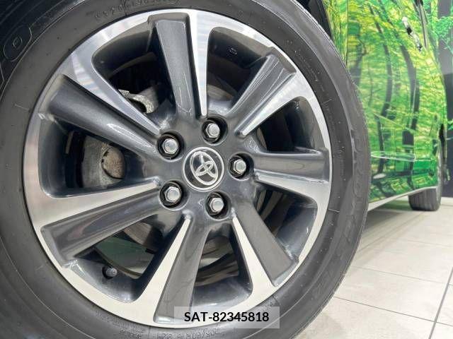 Toyota VOXY 2021-01 321698-14