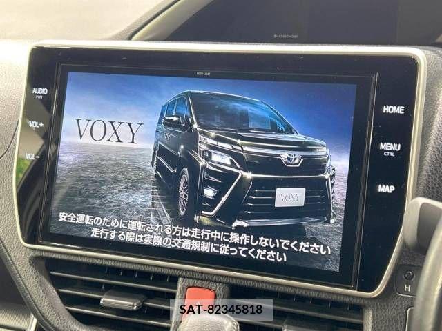 Toyota VOXY 2021-01 321698-4