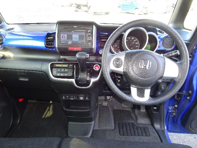 Honda N BOX 2016-02 181408-2