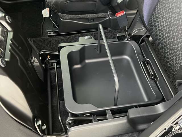 Suzuki SOLIO BANDIT 2018-04 20055-17