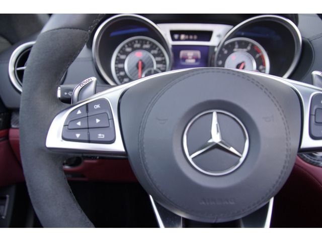 Amg SL 2018-04 13279-14
