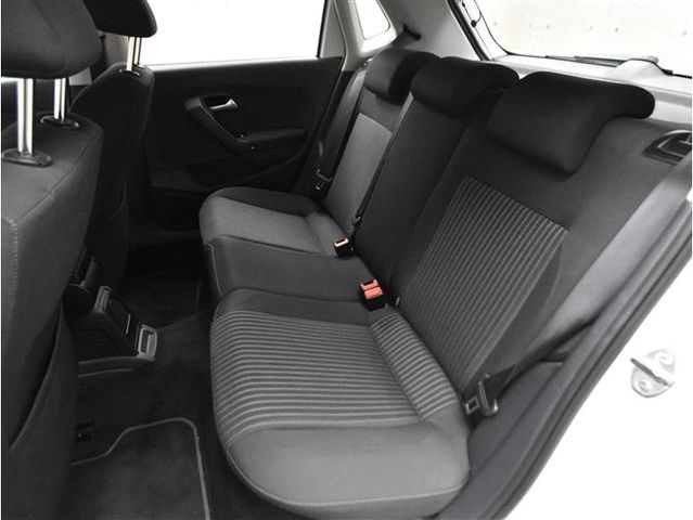 VolksWagen POLO 2014-08 183757-5