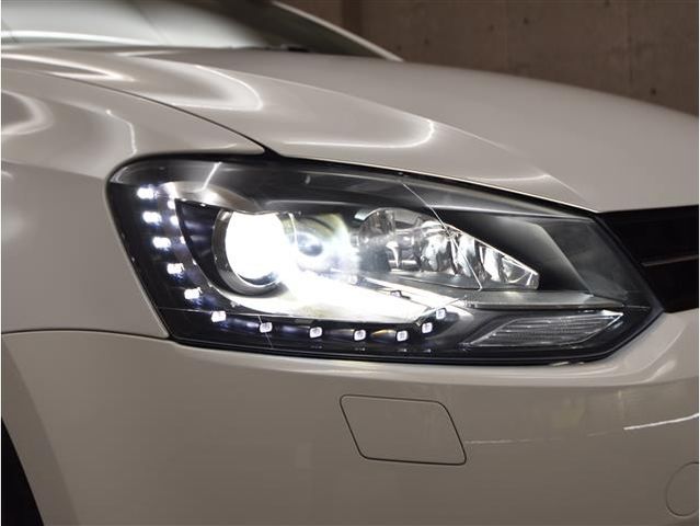 VolksWagen POLO 2014-08 183757-12