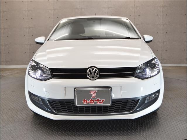 VolksWagen POLO 2014-08 183757-6