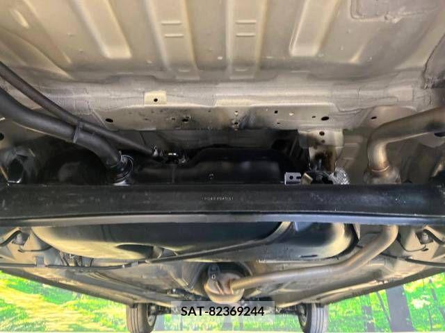 Suzuki SPACIA 2018-05 232358-18