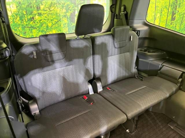 Toyota NOAH 2023-07 191084-10
