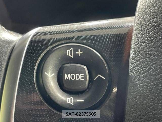 Toyota SIENTA 2015-11 242121-7