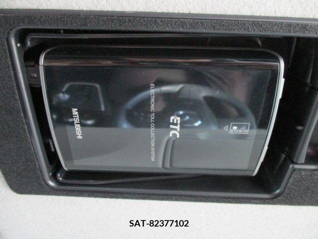 Mazda PREMACY 2012-05 352905-19