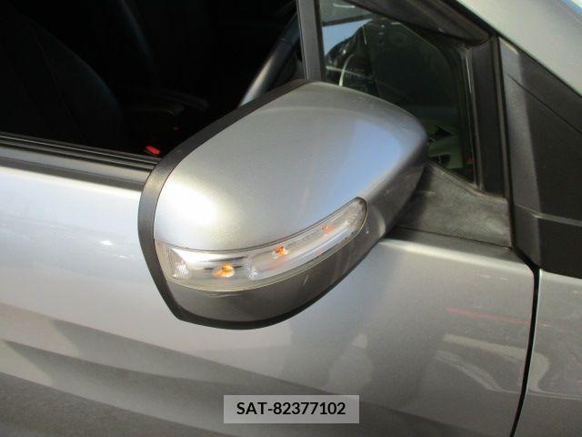 Mazda PREMACY 2012-05 352905-24