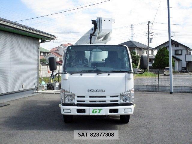 Isuzu ELF TRUCK 2013-01 202686-1