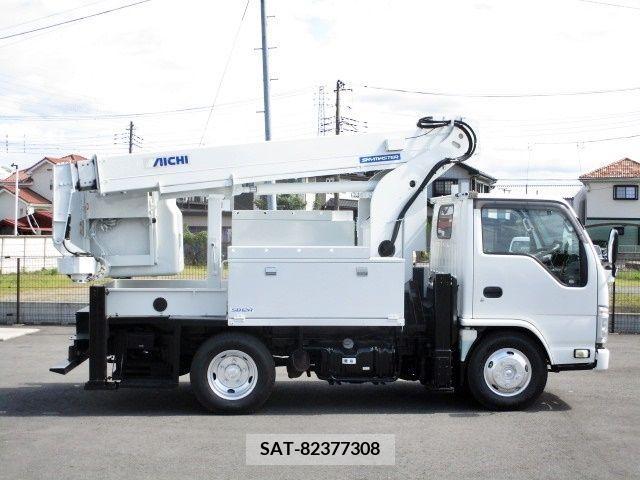 Isuzu ELF TRUCK 2013-01 202686-2